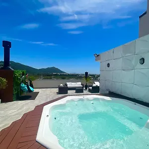  Apartamento Dos Ingleses, área Nobre, Jacuzzi-bangalo