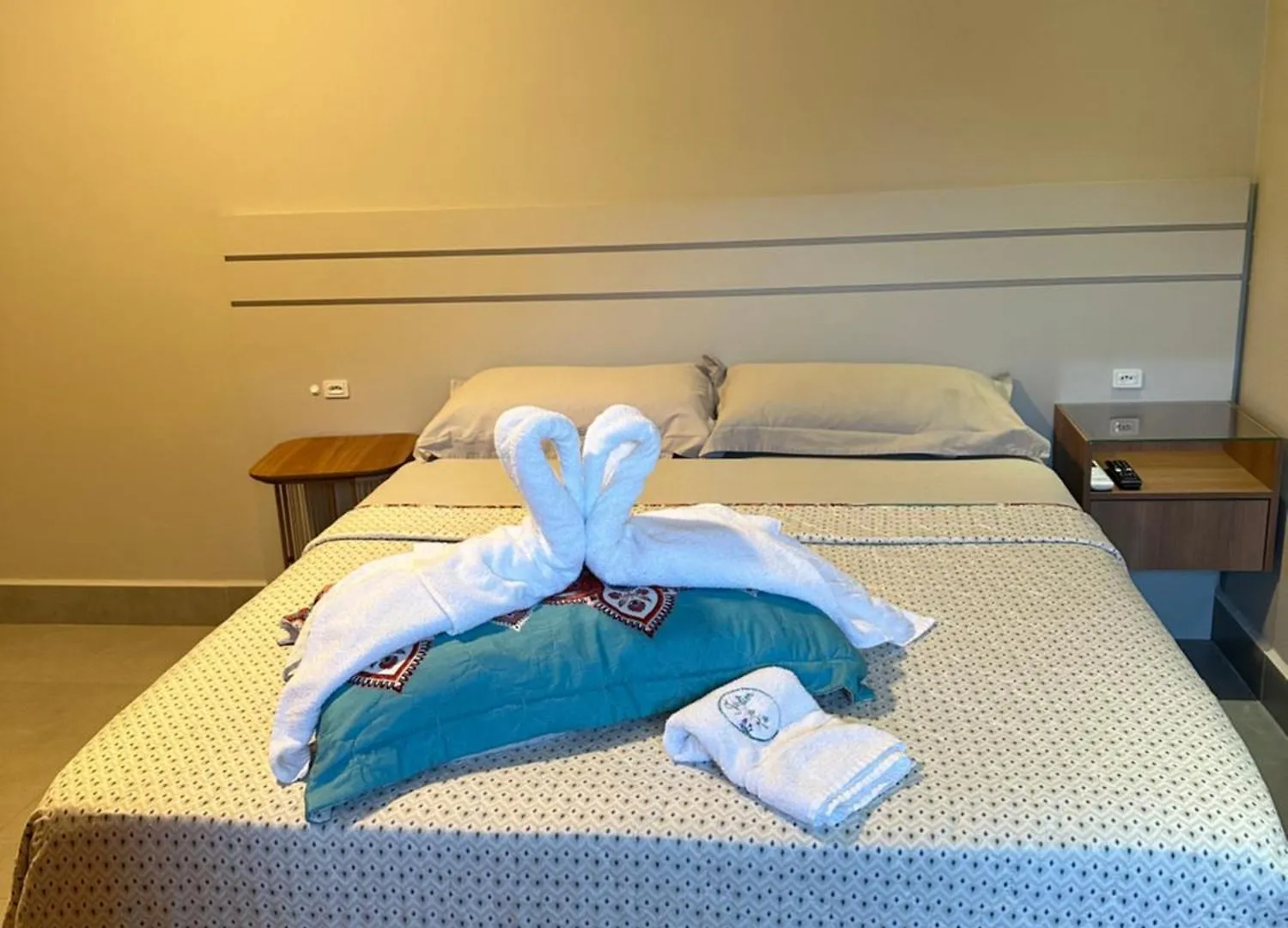 Apartamento Jardim do Rio Suítes Florianópolis