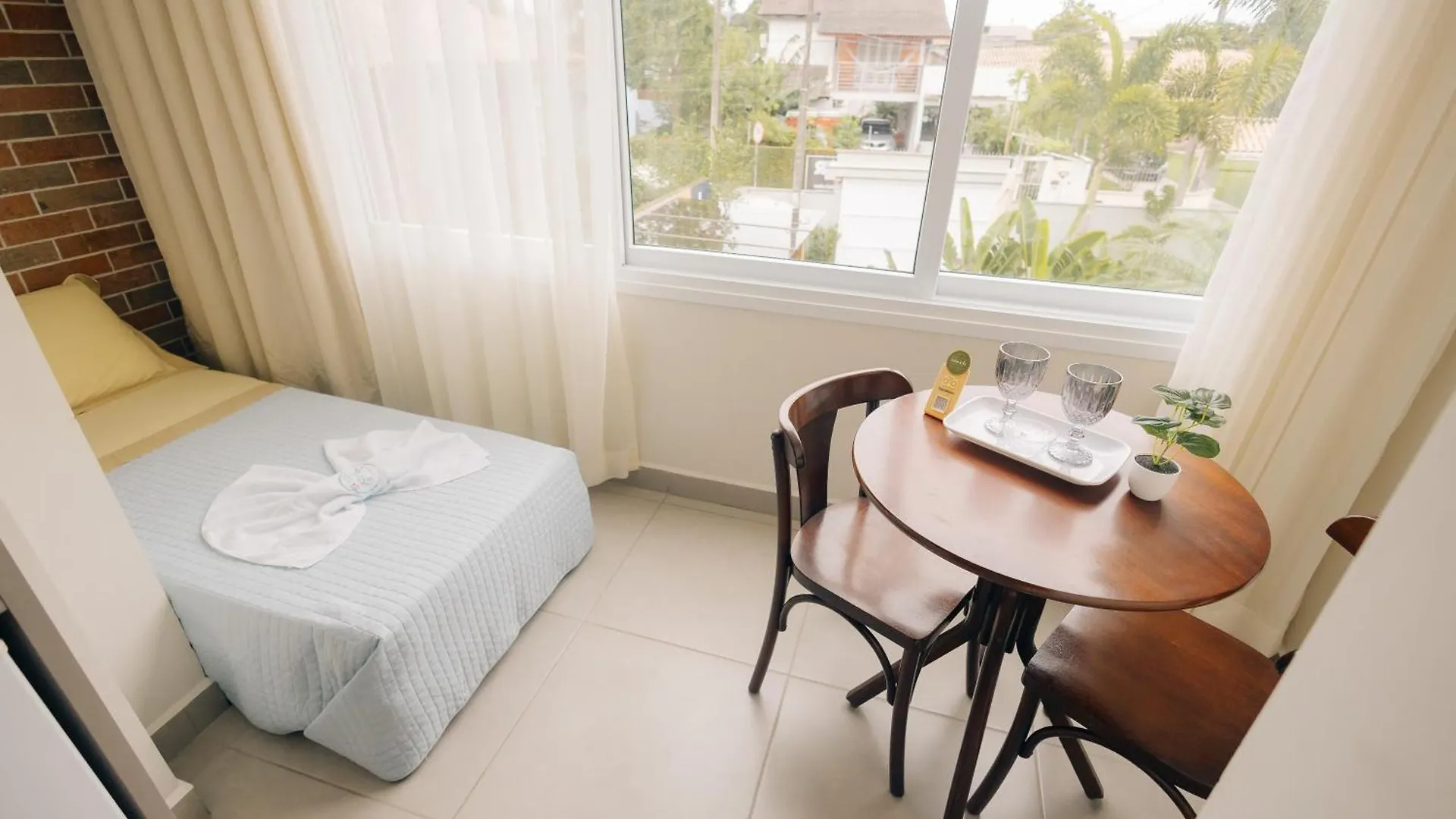 Apartamento Jardim do Rio Suítes Florianópolis Brasil